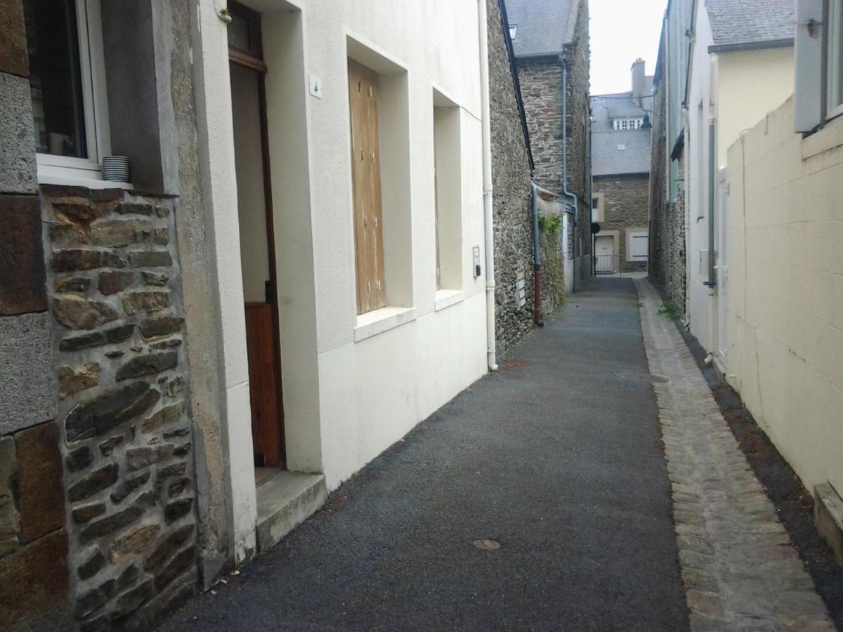 Appartement Rue Nationale - Port De La Houle Cancale Zewnętrze zdjęcie